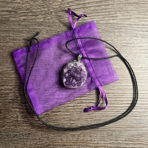 4️⃣for$20 new handmade purple amethyst crystal geode pendent necklace druzy - Picture 2 of 4